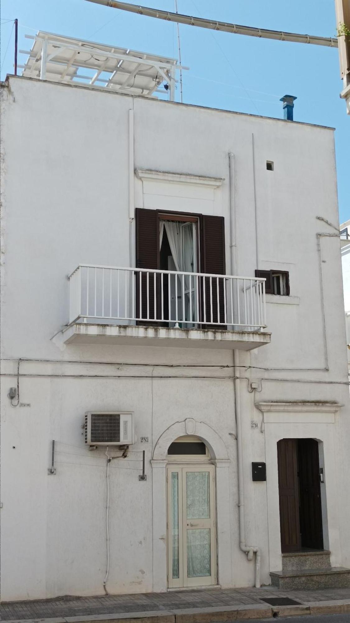 Willa Miniecocasa Ottocentesca In Zona Free-Parking Ed Ecoclimatizzata Ostuni Zewnętrze zdjęcie
